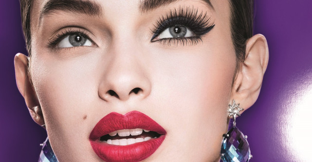 Cum obtii efectul de gene false doar cu mascara