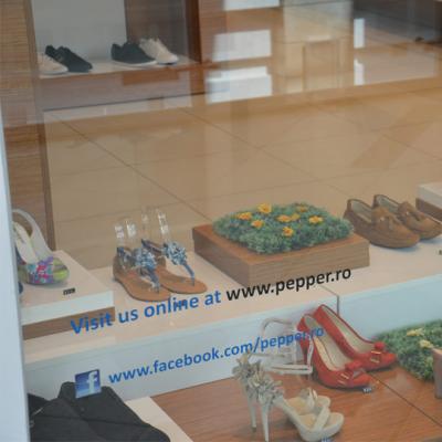 (P) Smart Shopping: pantofii verii 2012, tendinte si reguli de neincalcat!