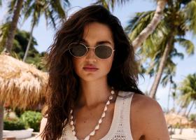 Tommy Hilfiger: Vara în ritmul eleganței naturale