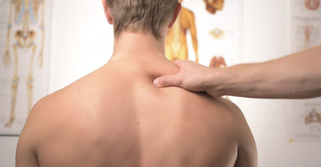 Cum să tratați hernia de disc cu analgezice, exerciții sau alte metode !