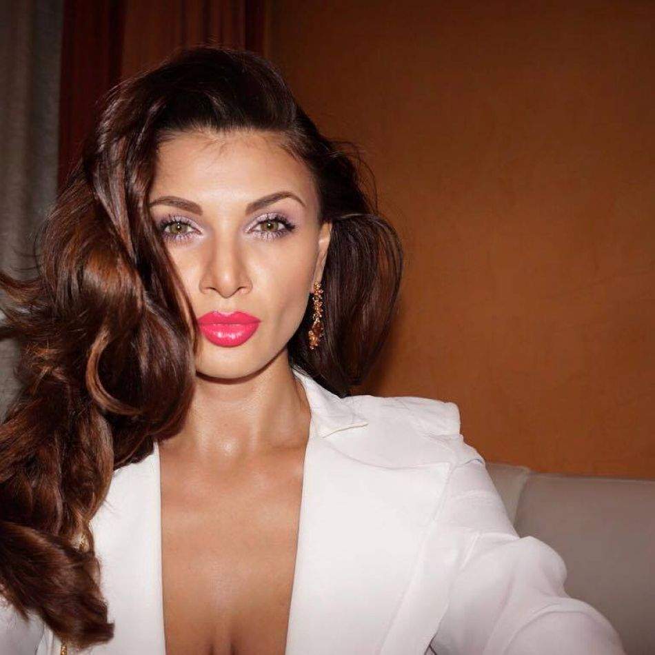 Ramona Gabor, secretele siluetei sale de fotomodel: Am grijă la ce fel de mâncare ajunge în corpul meu...