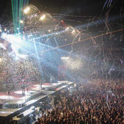 COLDPLAY în concert: Top 10 cele mai frumoase melodii ale trupei britanice pe care să le asculți pe repeat înainte de show