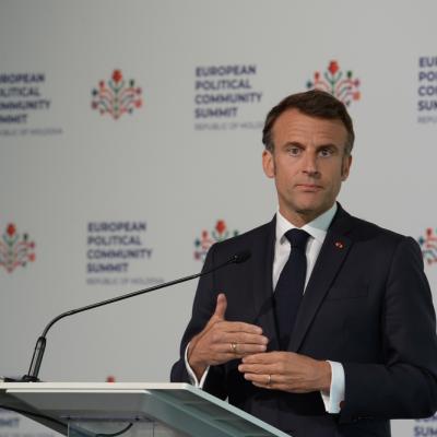 Emmanuel Macron îl felicită pe președintele ales Nicușor Dan: „L-am sunat personal pentru a-i transmite urările mele”