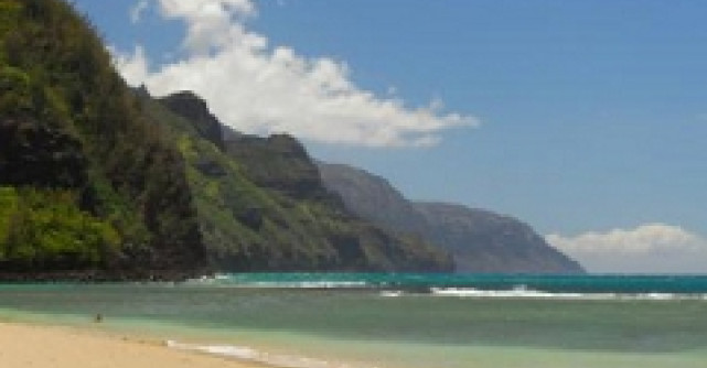 Elton John se bucura de vacanta alaturi de fiul si iubitul sau