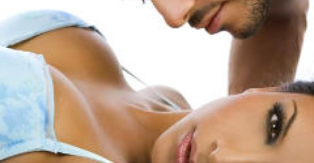 Frumusetea sfideaza criza! Sanii raman pe primul loc