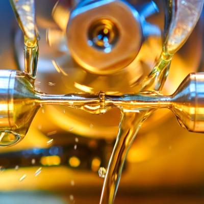 De ce este important să alegi un ulei hidraulic de calitate? 