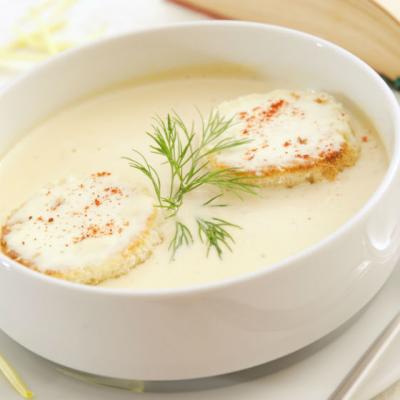 Supa de ceapa: un leac delicios impotriva racelii