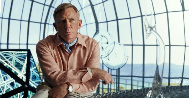 Cel mai asteptat film al iernii, GLASS ONION: A KNIVES OUT MYSTERY, este disponibil pe Netflix