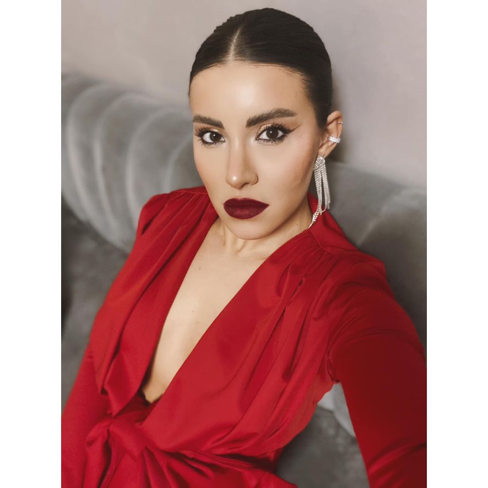 Deși acum are mare grijă de silueta ei, Nicoleta Nucă nu a băut apă până la vârsta de 15 ani!