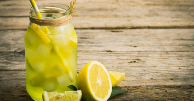 Apa cu lamaie are proprietati miraculoase
