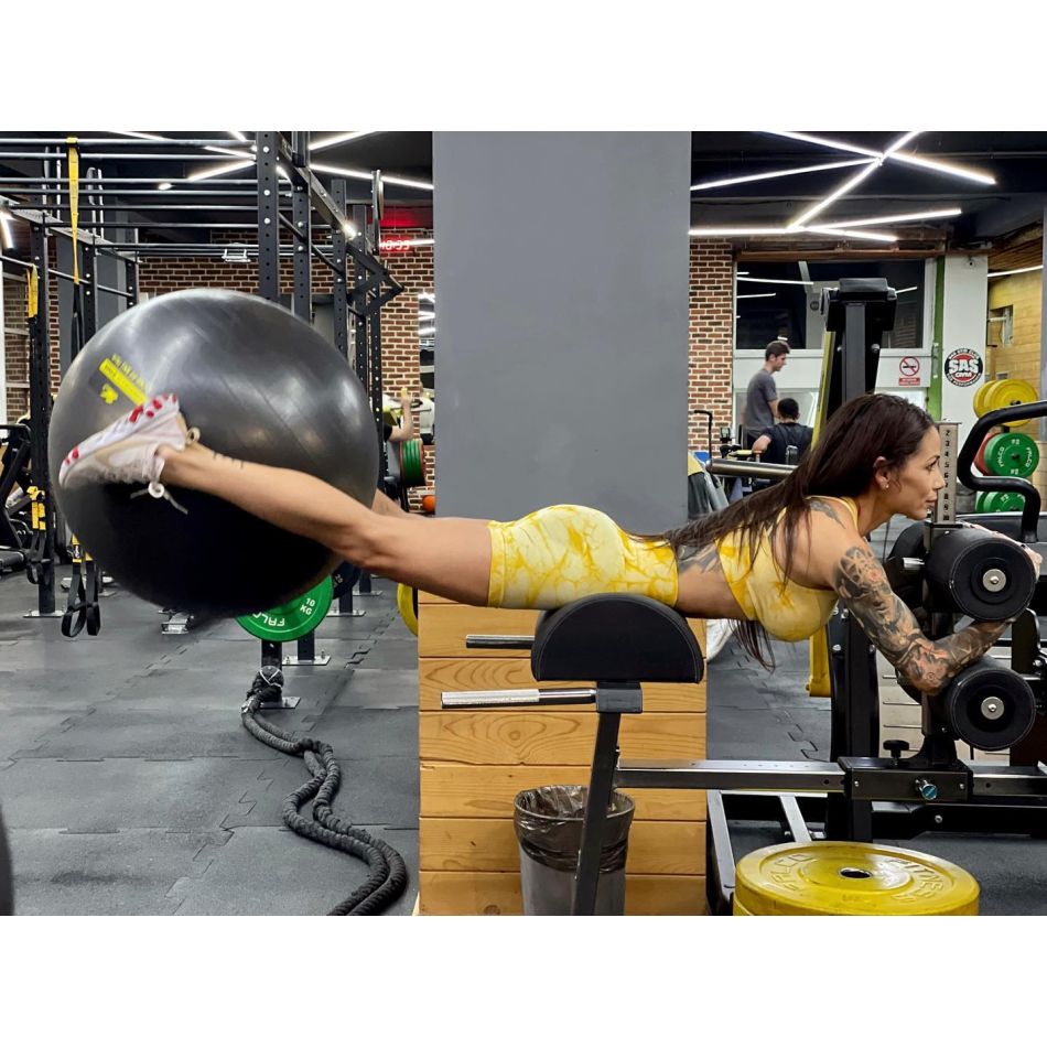 Fanii Roxanei Vancea în alertă! Vedeta este doar piele și os! Ce se întâmplă în viața fostei asistente tv?