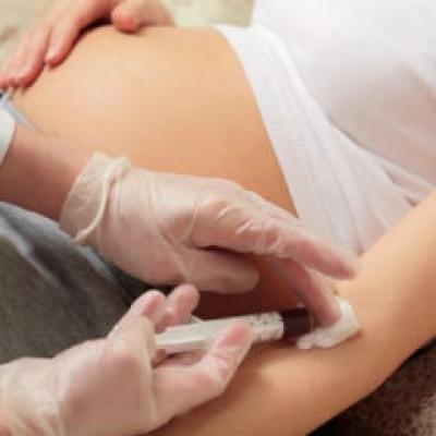 Cand dragostea este precoce si avortul sechelant...