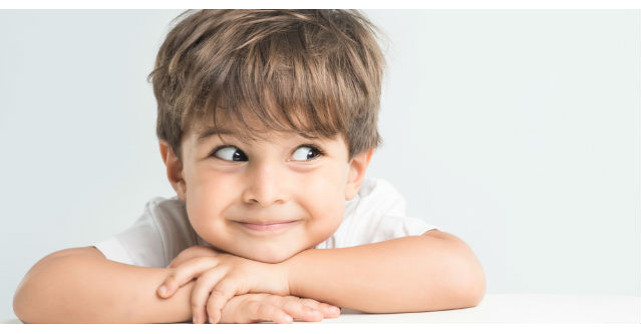 Acest copilas a aflat ca mama lui are un amant. Ce a facut micutul? GENIAL