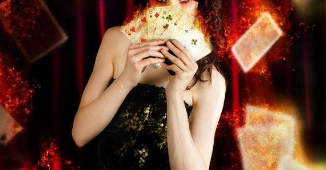 Secretele magicienilor:  5 trucuri cu carti DEZVALUTE 