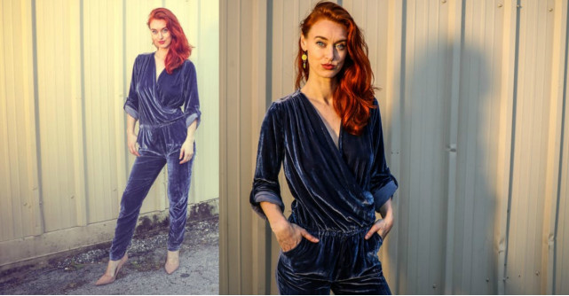 14 salopete din catifea irezistibile – de purtat la nunțile din această primăvară!