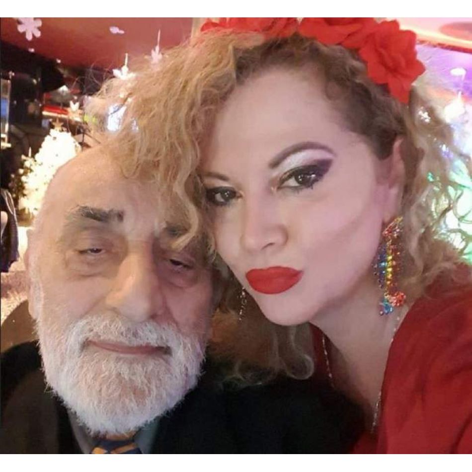 Oana Lis, pregătită să își consilieze clenții! Soția lui Viorel Lis și-a redeschis cabinetul psihologic