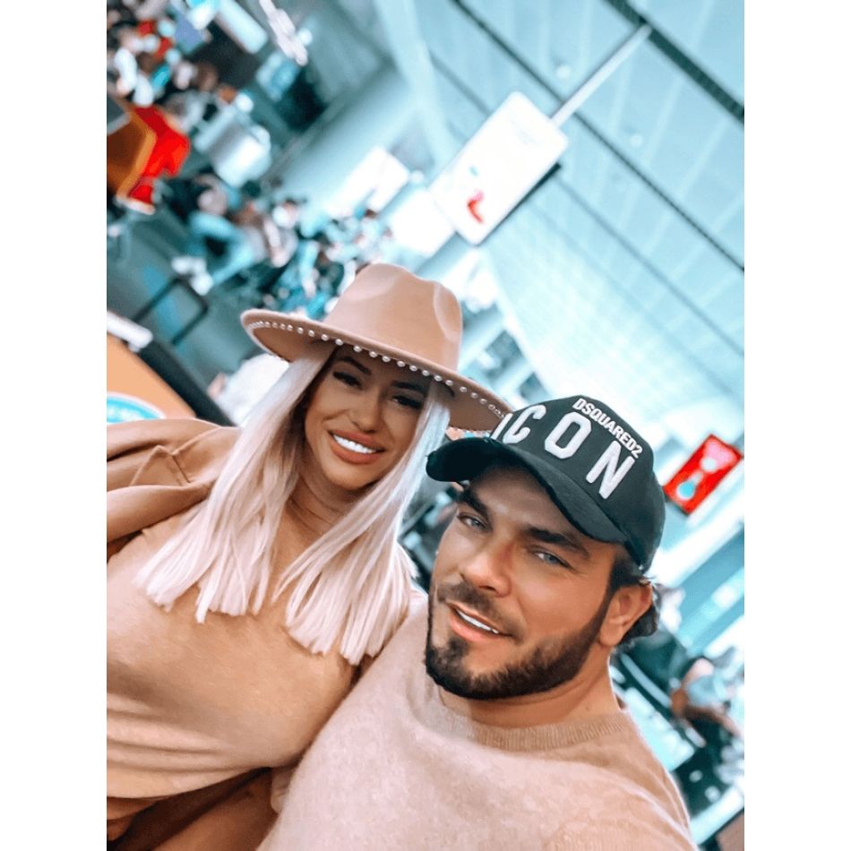 Anda Adam, indecisă în legătură cu locația nunții. Cum s-a cunoscut cu logodnicul ei, Yosif Eudor Mohaci?