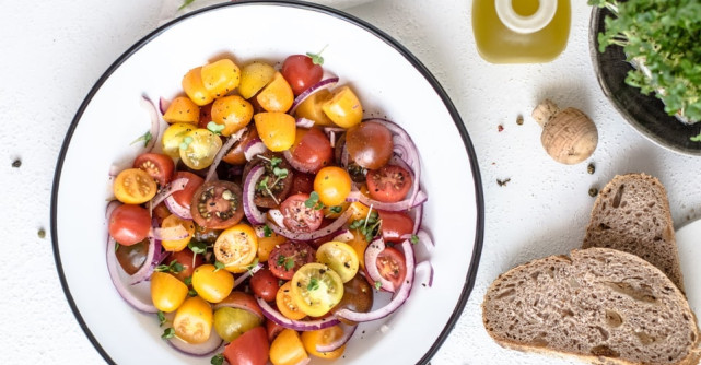 Salatele de vară Europene cu cele mai puține calorii dezvăluite în studiul alimentar!