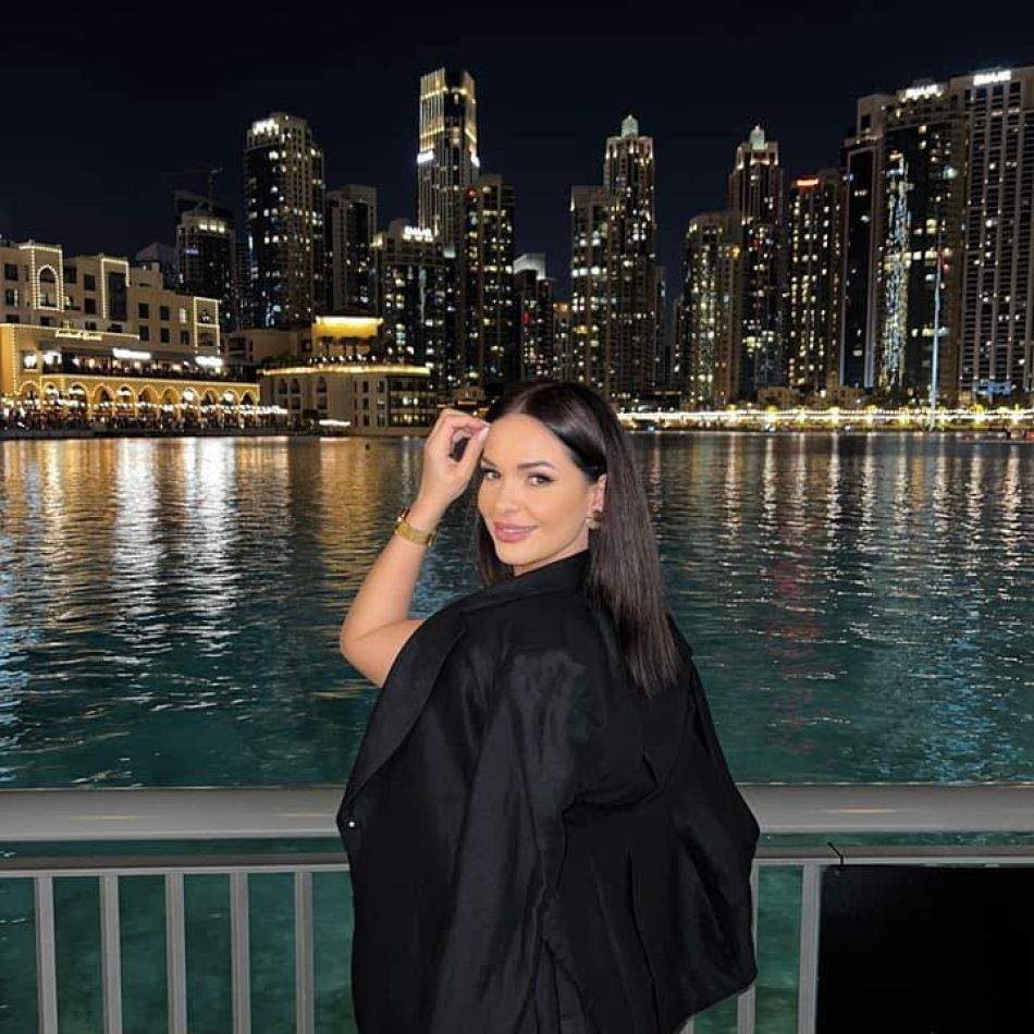 Din subalternul fostei sale soții, Dinu Maxer a ajuns director!Ce se întâmplă cu firma de cosmetice pe care o promova Deea Maxer