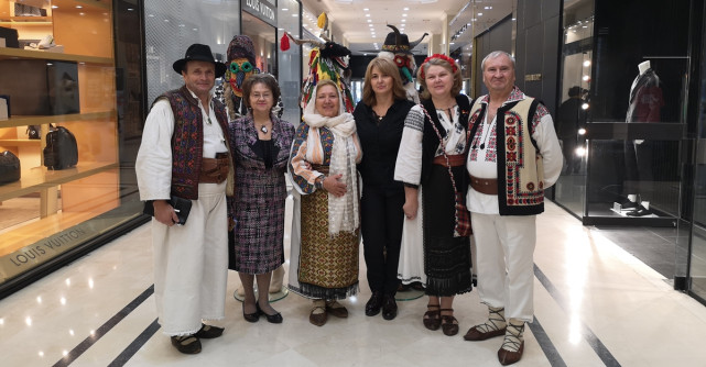 The Grand Heritage – Arta naivă, văzută prin ochii plini de candoare ai artiștilor populari