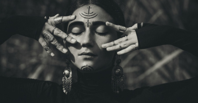 3 Ritualuri puternice care să te ajute să elimini stresul din viața ta și să readuci liniștea în sufletul tău