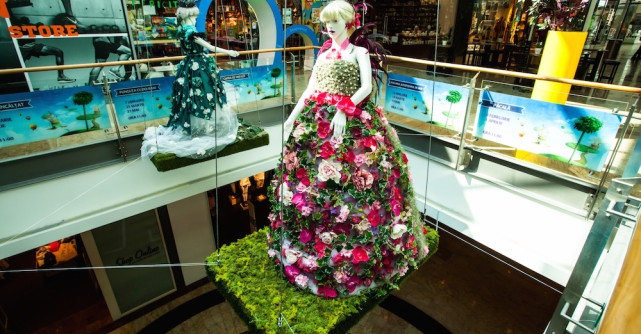 Fashion, Fantezie, Flori by Floria la Baneasa Shopping City