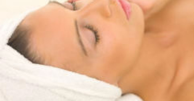 10 Masti naturiste cu propolis - pentru un ten mai tanar