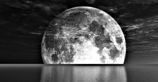 Luna Neagră din Gemeni ne îndeamnă să cerem ajutor divinității. Sfatul Universului pentru fiecare zodie în parte