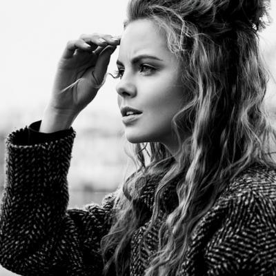 Femeia independenta. Cum arata ea si de ce intimideaza?