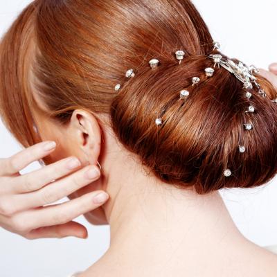 Video: Coafura romantica de nunta