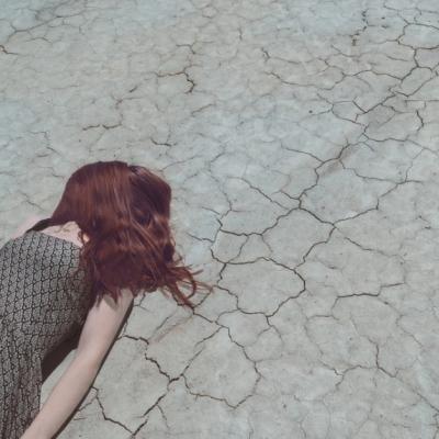 8 factori surprinzatori care iti pot declansa anxietatea