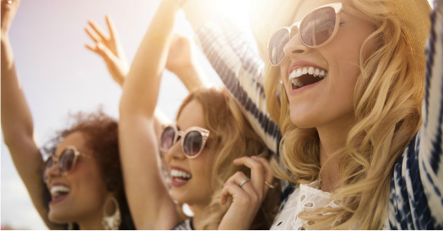 Lookbook de festival pentru o vară în tendințe