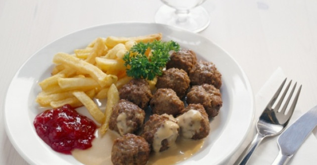 Magazinul IKEA vinde  din nou chiftelute suedeze 