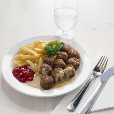 Magazinul IKEA vinde  din nou chiftelute suedeze 