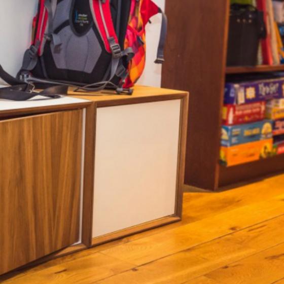 Piese de mobilier modular: creeaza-ti casa de vis!