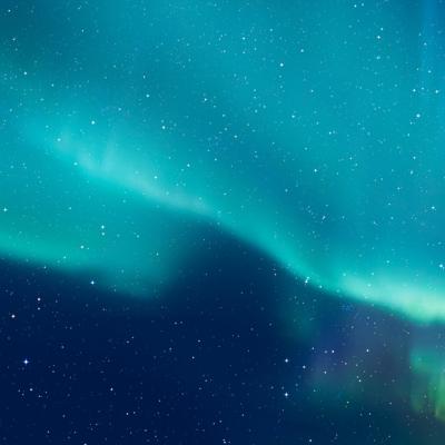 Spectacol pe cerul României, noaptea trecută. Imaginile cu aurora boreală au ajuns virale 