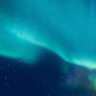 Spectacol pe cerul României, noaptea trecută. Imaginile cu aurora boreală au ajuns virale 