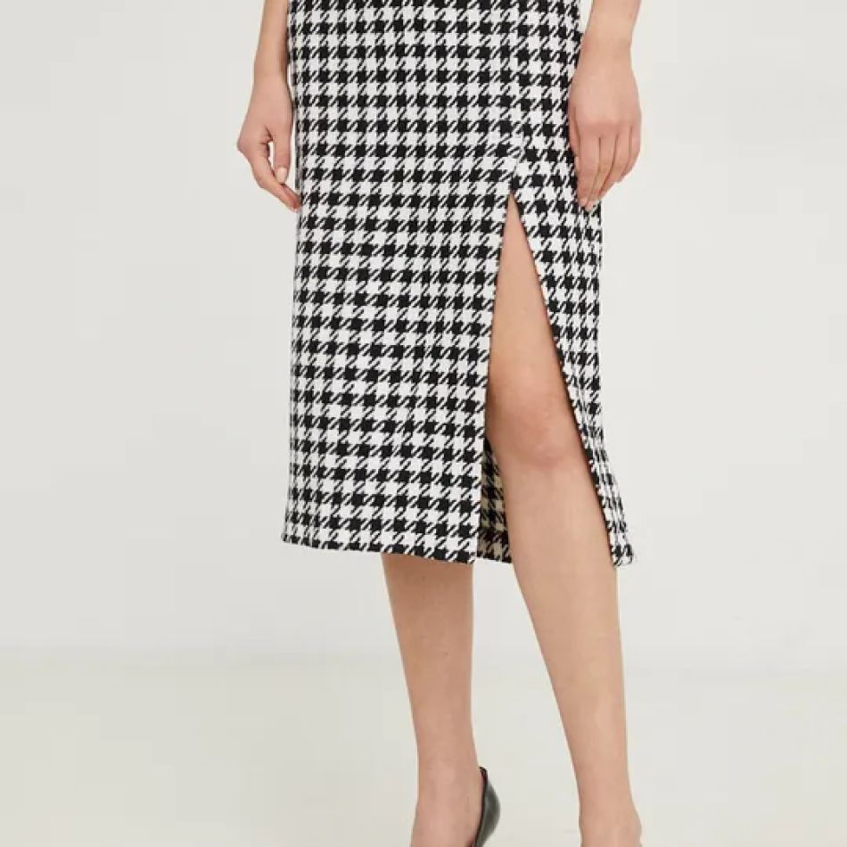 Fuste Chic: Cheia unor ținute spectaculoase în sezonul rece