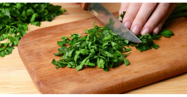 Ingredientul-minune care da gust mancarurilor, topeste kilogramele si elimina toxinele din organism