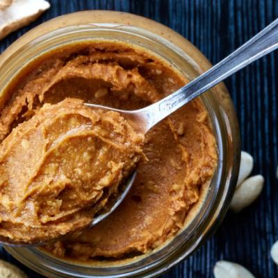 Cum sa faci acasa cel mai bun unt de arahide: 3 combinatii inedite