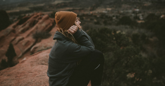 Simti ca relatiile iti rapesc libertatea si te 'sufoca'? Iata care e explicatia!