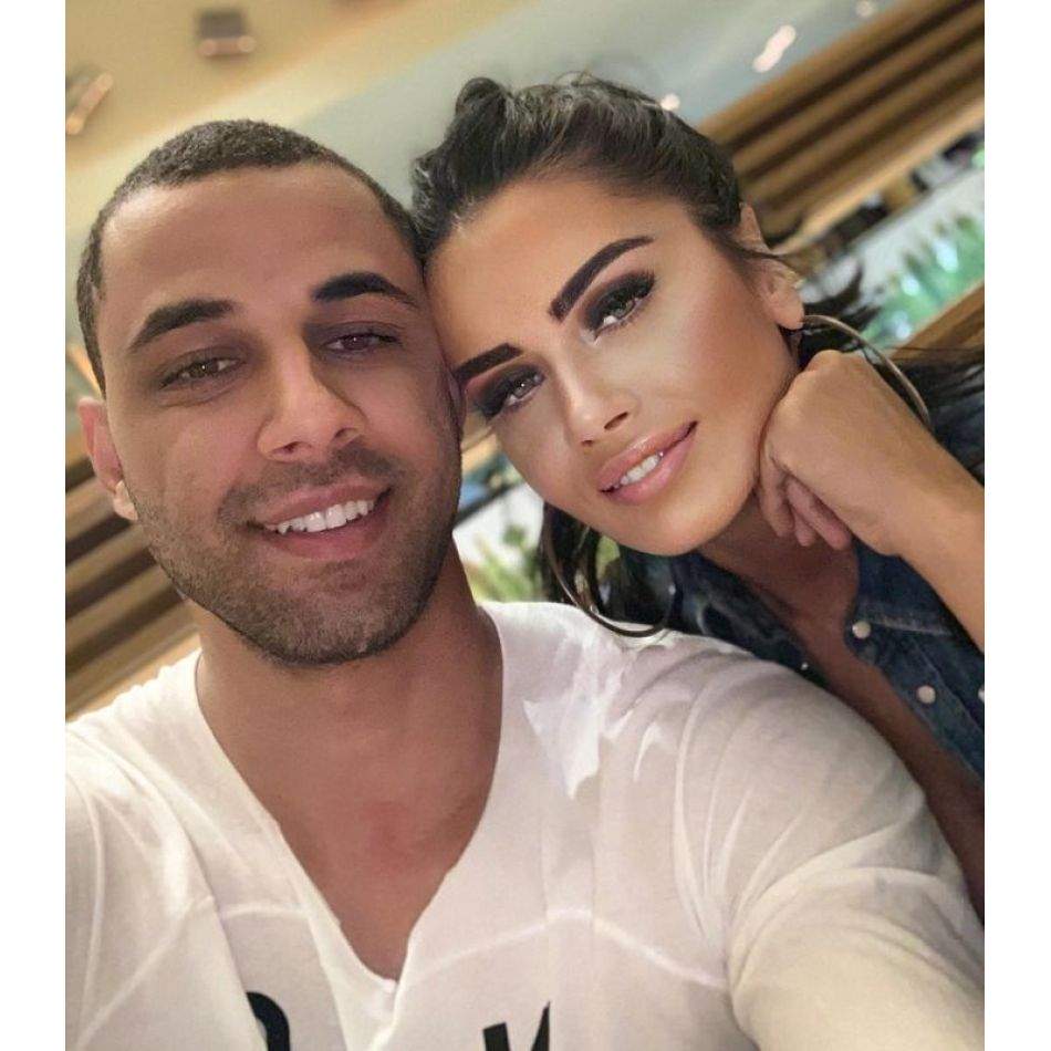 Oana Zăvoranu se gândește la părinții ei, în cele mai dificile clipe ale sale: Stai liniștit, tată, stai liniștită, mamă…