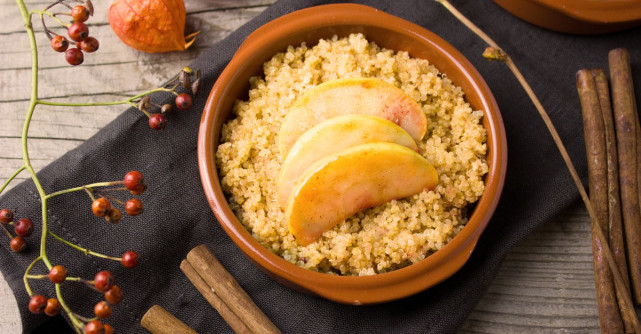 Budinca de quinoa cu vanilie pentru micul dejun: Poate fi combinata cu orice fruct!