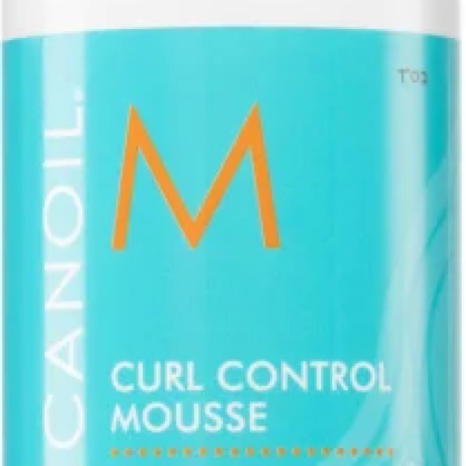 20 de produse pentru îngrijirea părului creț