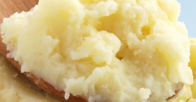 Piure de cartofi: 5 retete care iti vor surprinde invitatii