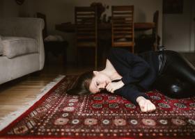 De ce tânjim după încheiere atunci când o relație se sfârșește