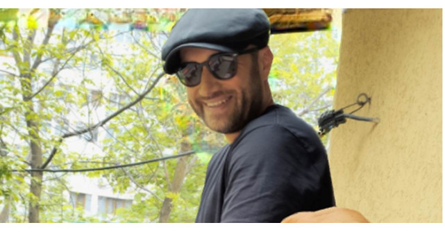 Mihai Bendeac îl ironizează pe Călin Georgescu după vizita în Broșteni: Mesia poate face orice cu publicul lui...