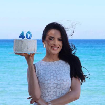 Ramona Păun este însărcinată la 40 de ani. Prezentatoarea și soțul ei, Cosmin Mihăiță, vor deveni părinți pentru prima dată