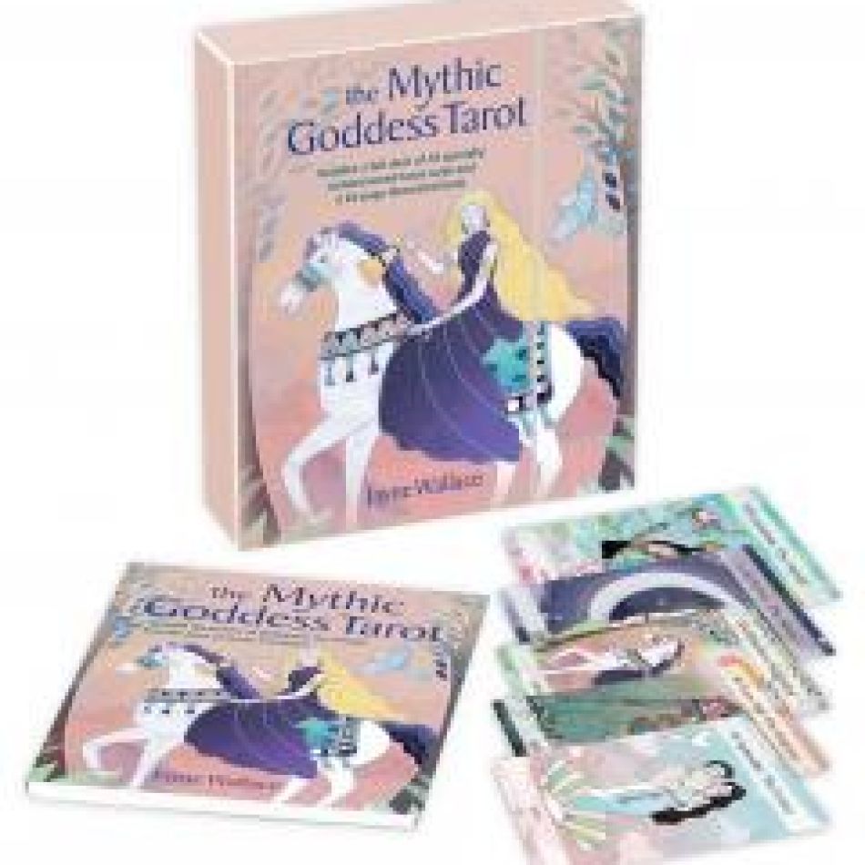 11 pachete de cărți de tarot și oracol: Cum îți începi drumul în cartomanție?