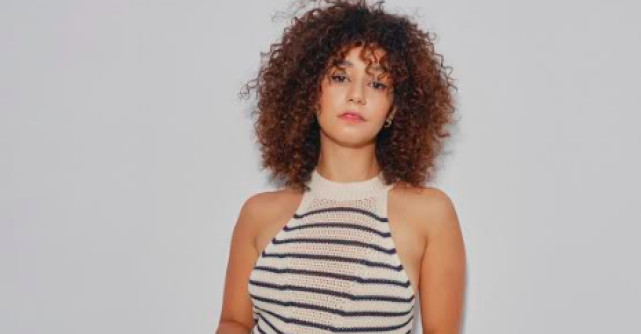 TOMMY HILFIGER ÎI UREAZĂ BUN VENIT LUI LENA SITUATIONS,  ICON SOCIAL MEDIA FRANCO-ALGERIAN,  ÎN FAMILIA TOMMY PENTRU VARA 2024 